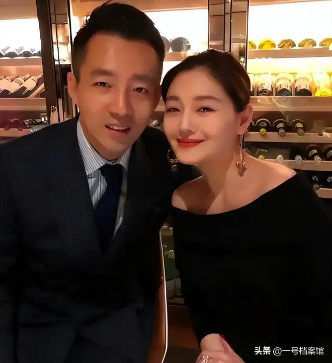 小菲两个举动表态小杨阿姨下场助攻新葡京S妈具俊晔联手提告仅3天汪(图4)