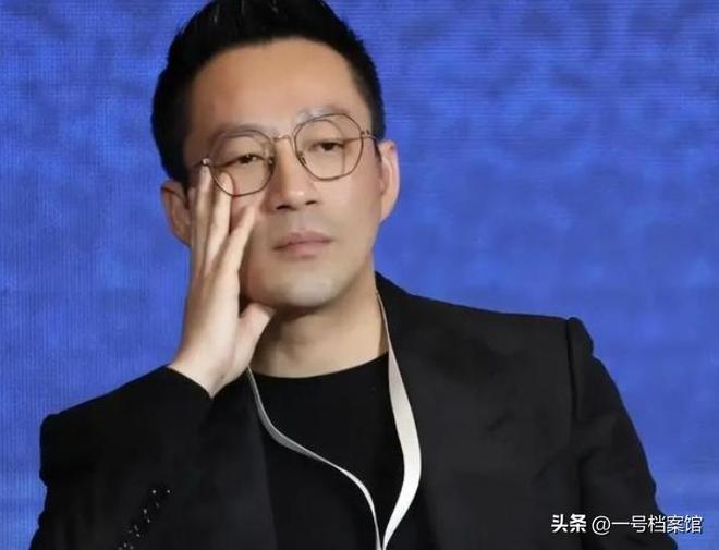 小菲两个举动表态小杨阿姨下场助攻新葡京S妈具俊晔联手提告仅3天汪(图9)
